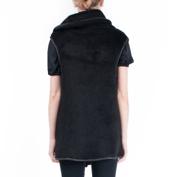 Waverly Grey Riley Vest - Picture 2 of 8